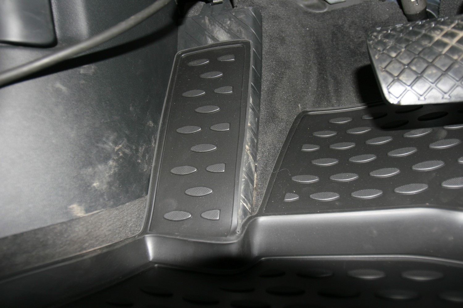 Коврики в салон AUDI A-4 B8, 2007-2015, АКПП, 4 шт. (полиуретан) / Ауди А4