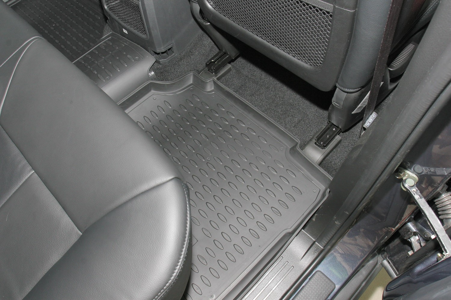 Коврики в салон для SSANGYONG Actyon (I), 2005-2011, 4 шт.(полиуретан) / Саньенг Актион
