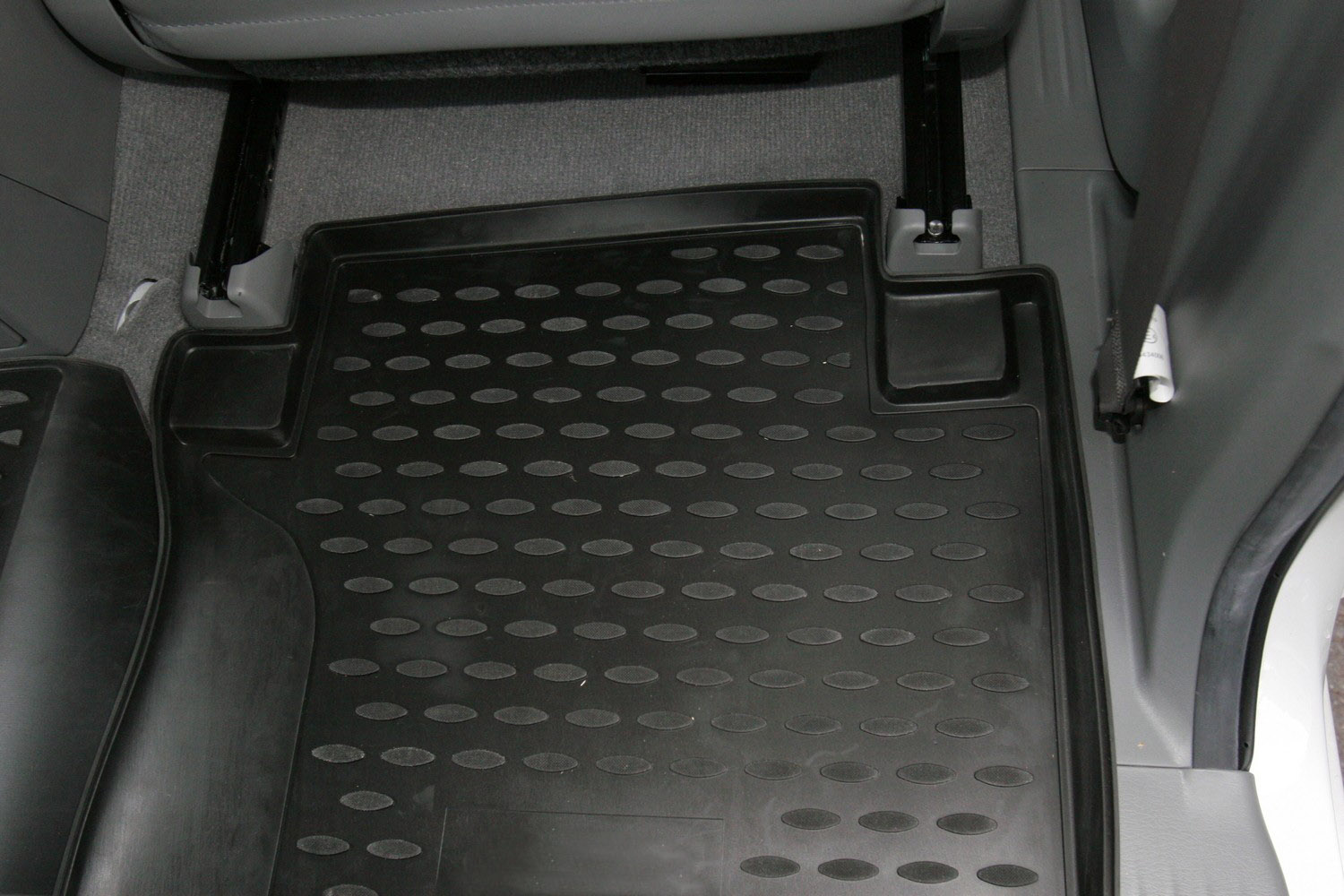 Коврики в салон TOYOTA Hilux 2008-, 4 шт. (полиуретан) / Тойота Хайлюкс