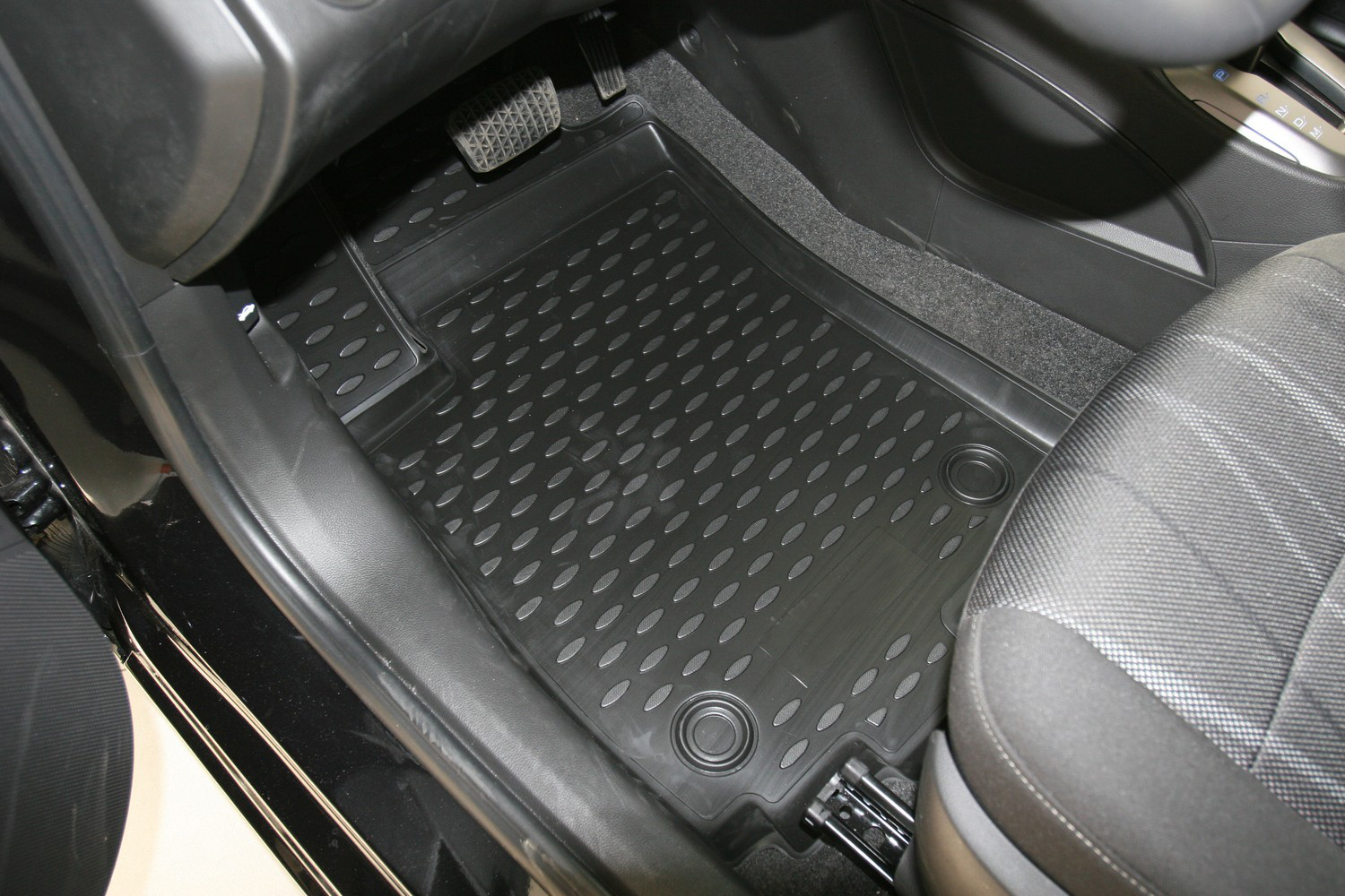 Коврики в салон для CHEVROLET Aveo (II), 2011-2020, 4 шт. (полиуретан) / Шевроле Авео