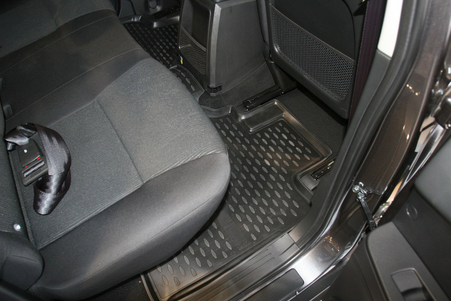 Коврики в салон SSANG YONG Actyon Sports, 2012- 4 шт. (полиуретан) / Саньенг Актион