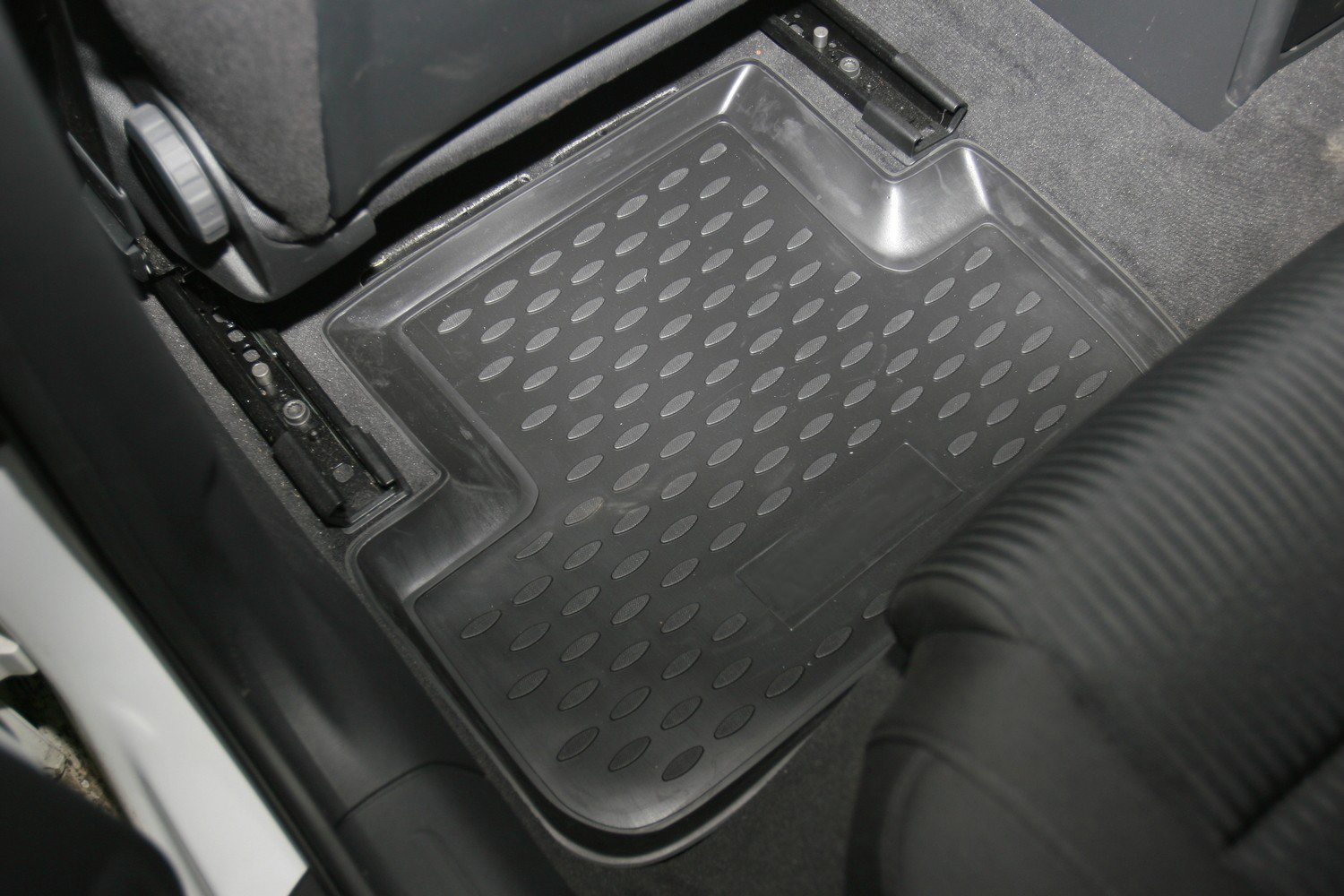 Коврики в салон AUDI A-4 B8, 2007-2015, АКПП, 4 шт. (полиуретан) / Ауди А4