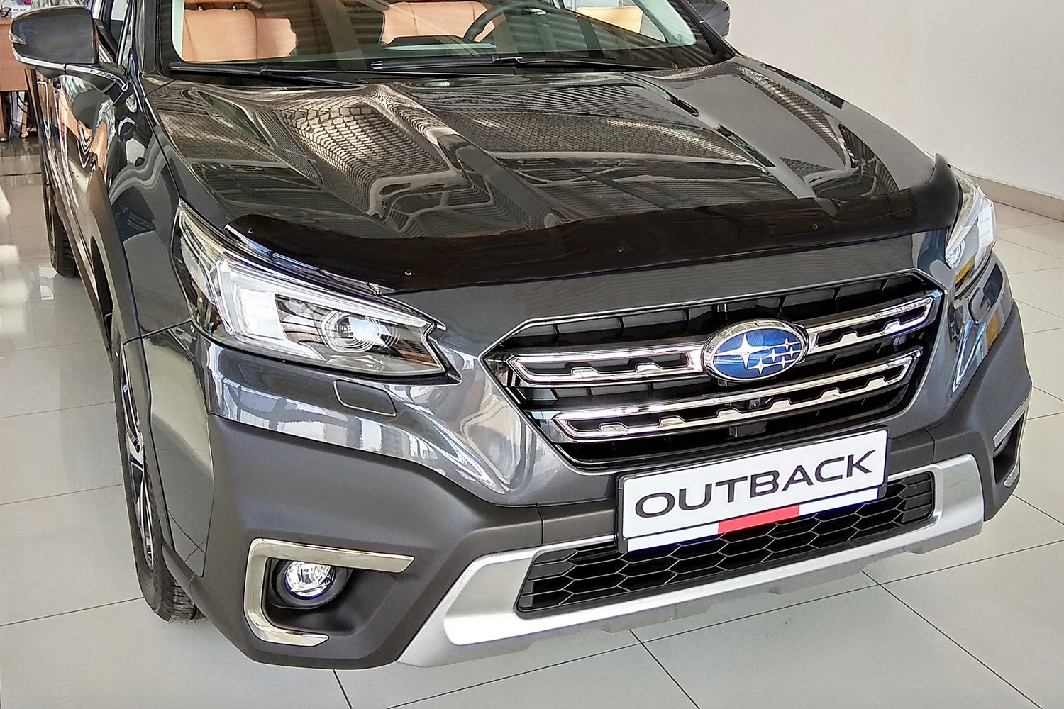 Дефлектор капота Subaru Legacy/Outback, 2020-, темный / Субару Легаси
