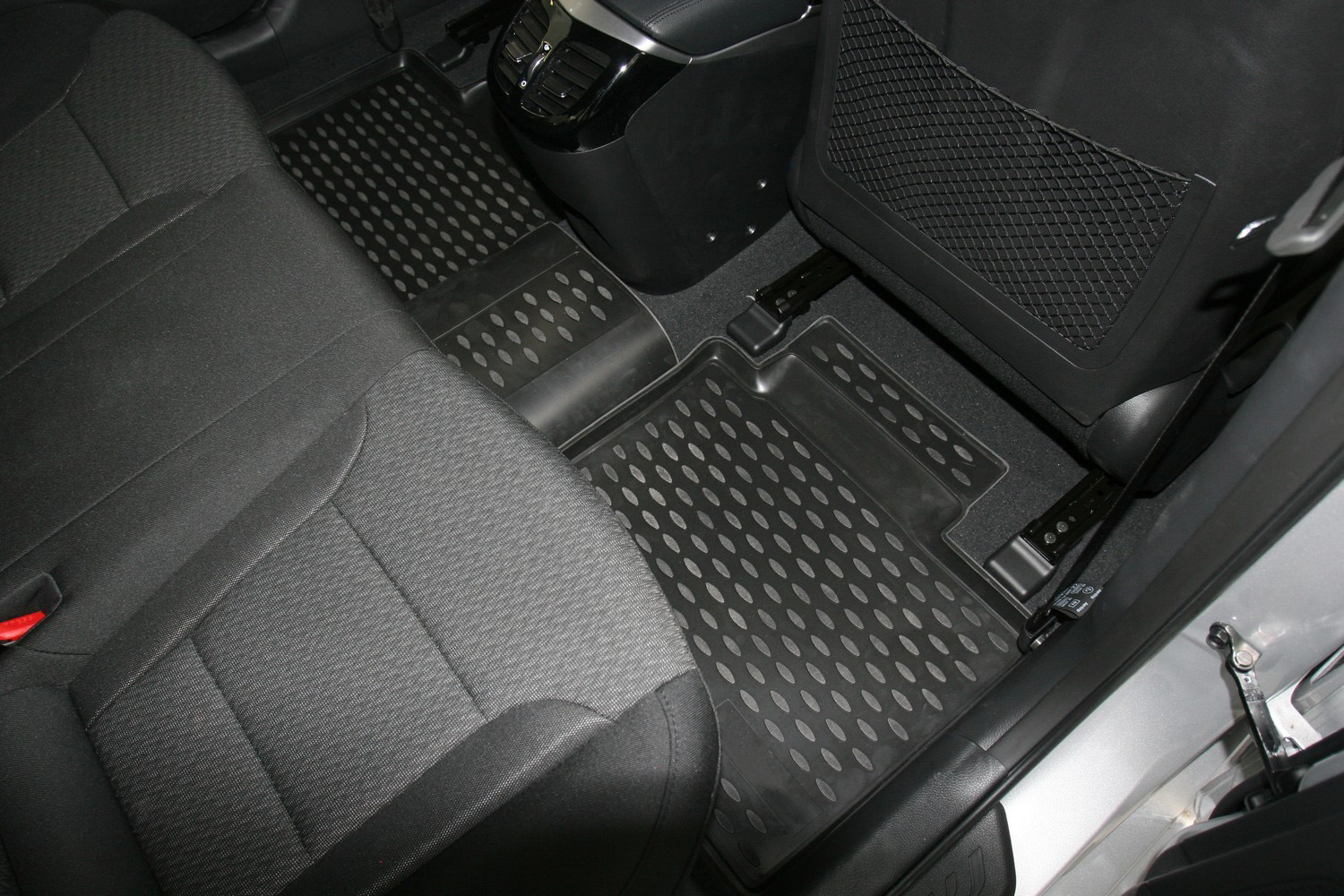 Коврики в салон HYUNDAI i 40, 2012- 4 шт. (полиуретан) / Хендай Ай40