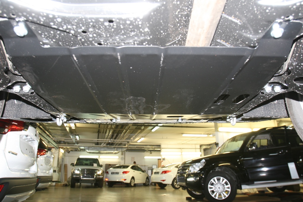 Защита картера для MITSUBISHI Outlander III (2012-) 2,0/2,4/3,0 бен. АТ / Митсубиси Аутлендер