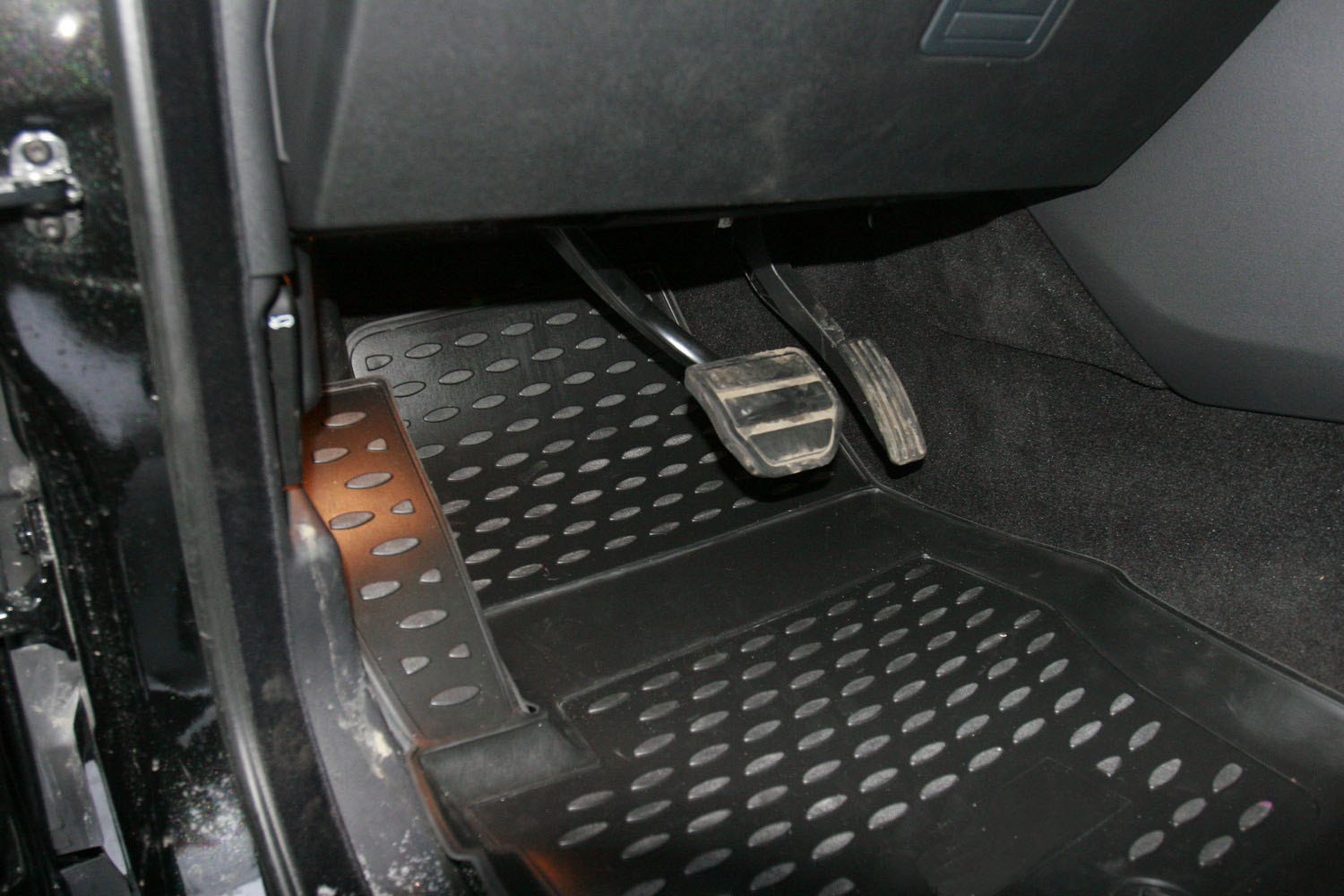 Коврики в салон LAND ROVER Discovery 4, 2010-2014, 4 шт. (полиуретан) / Ленд Ровер Дискавери