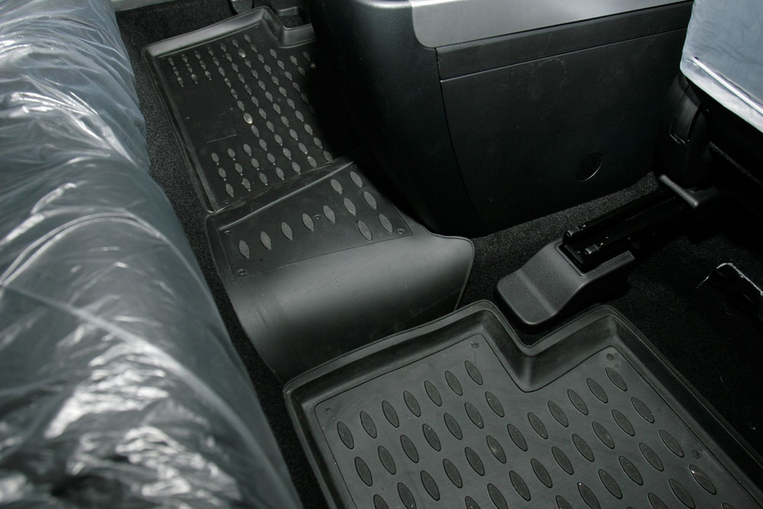 Коврики в салон для MAZDA CX-7 (I), 2007-2009, 4 шт. (полиуретан) / Мазда СХ-7