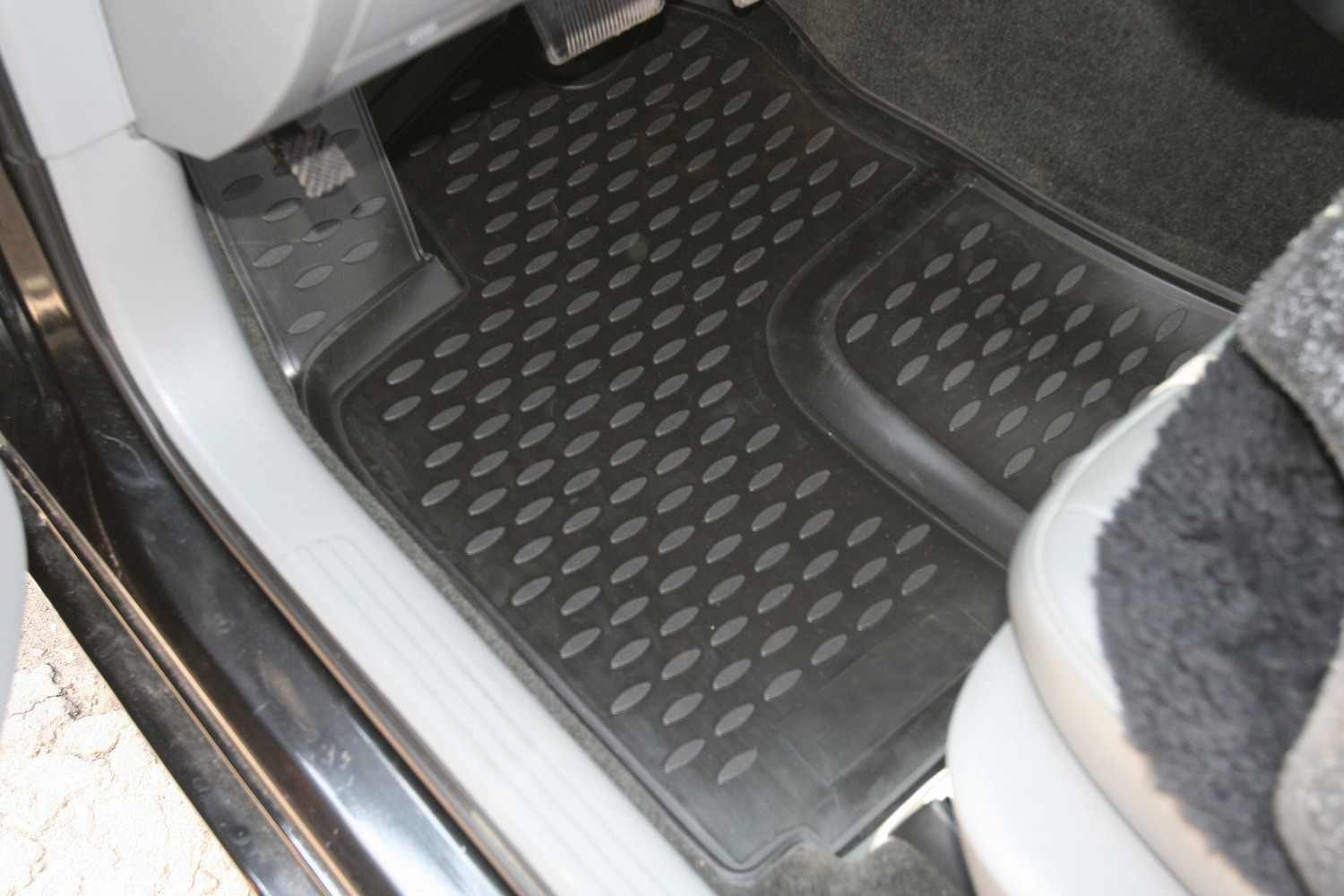 Коврики в салон CHRYSLER 300C 2004-2012, 2WD, 4 шт. (полиуретан) / Крайслер 300С