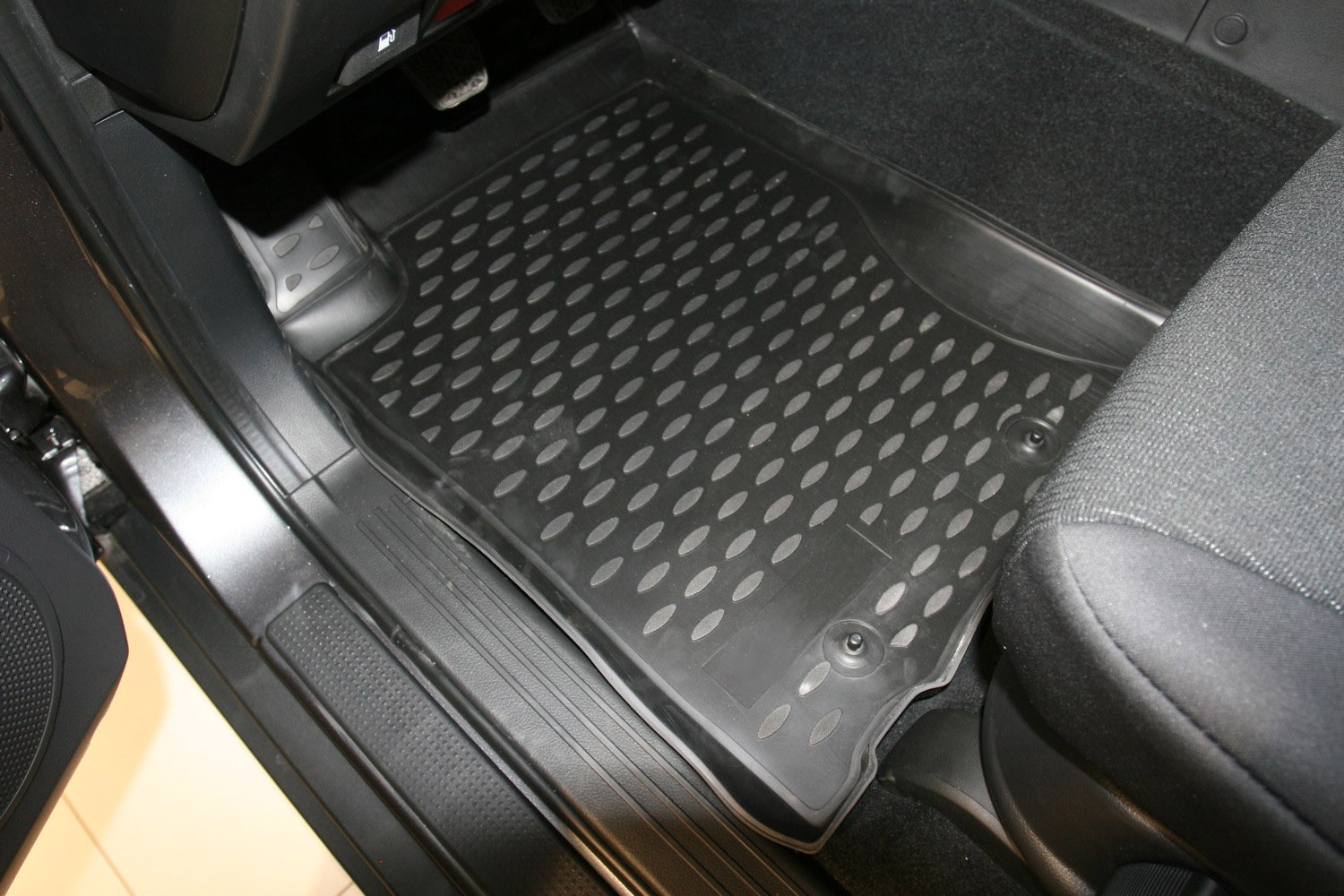 Коврики в салон SSANG YONG Actyon Sports, 2012- 4 шт. (полиуретан) / Саньенг Актион