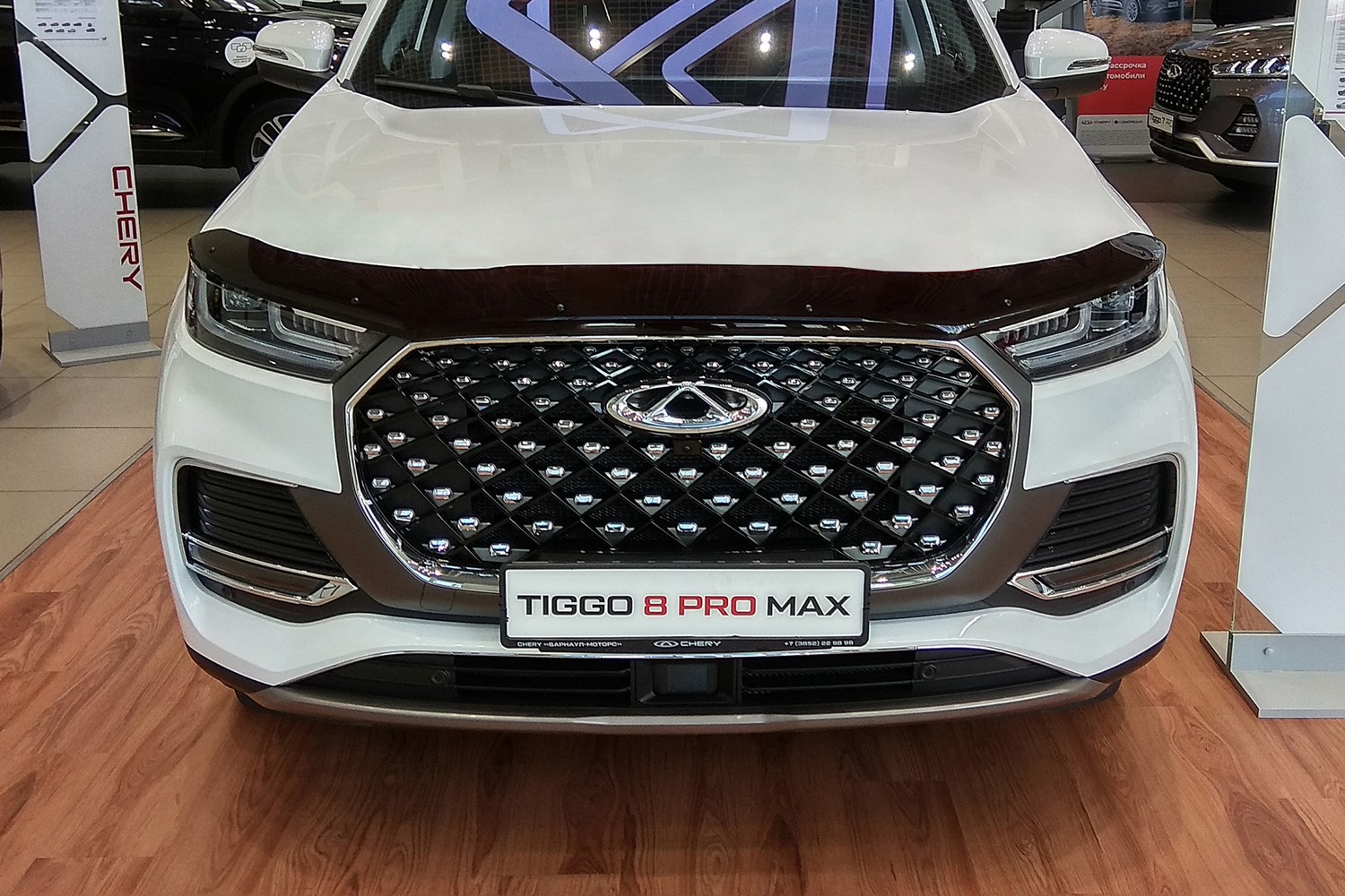 Дефлектор капота для Chery Tiggo 8 Pro, 2021- / 8 PRO MAX 2022- (I, Ir) / 7L 2024- /TENET T8 (31T) / T7 2025-н.в. внедорожник SIM / Черри Тигго 8 Про