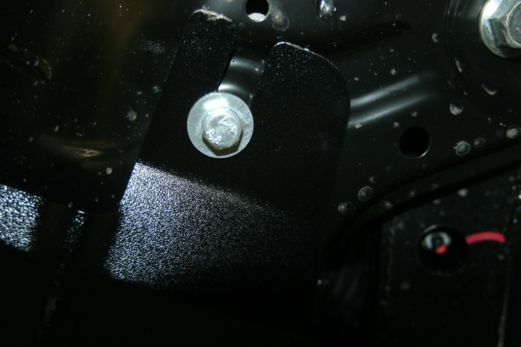 Защита картера для MITSUBISHI Outlander III (2012-) 2,0/2,4/3,0 бен. АТ / Митсубиси Аутлендер