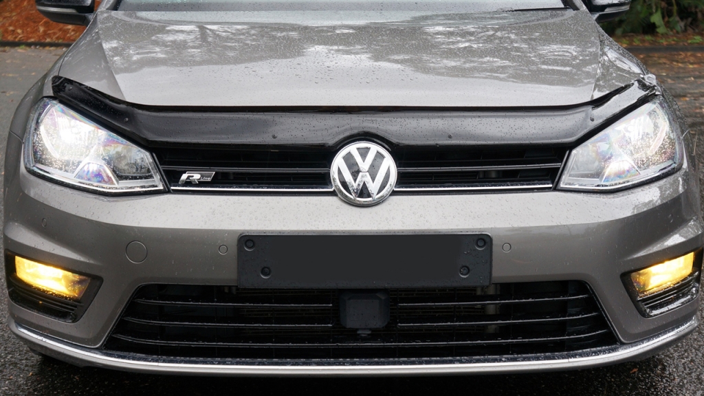 Дефлектор капота VOLKSWAGEN Golf VII, 2013- / Фольксваген Гольф