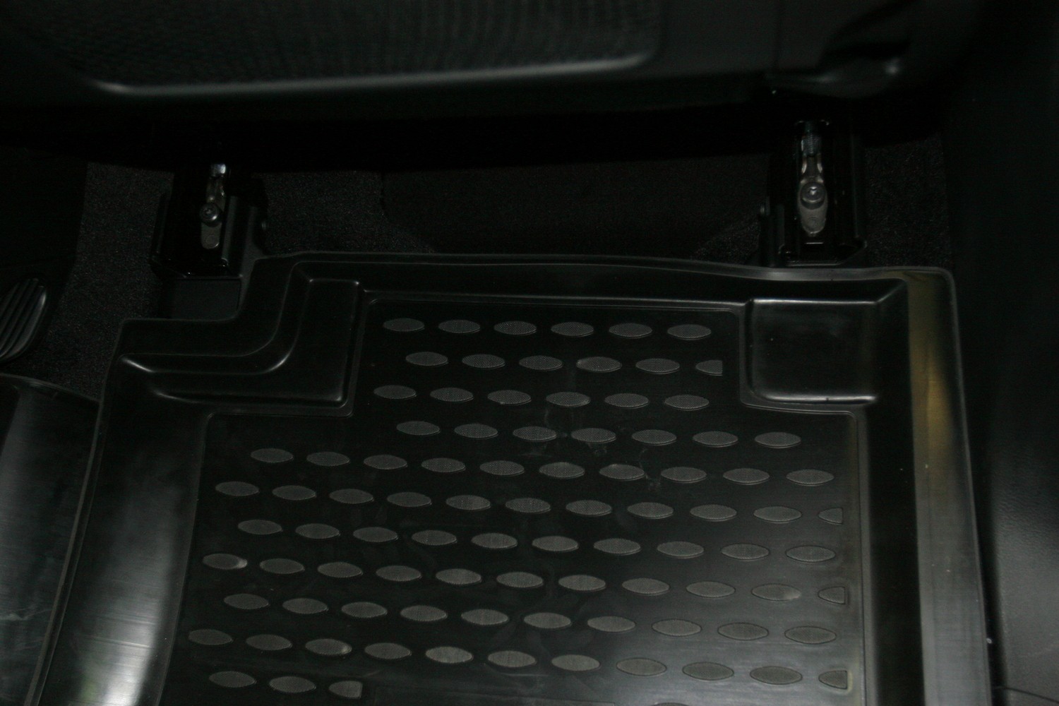 Коврики в салон для JEEP Grand Cherokee IV (WK2) 2010-2013, 4 шт. (полиуретан) / Джип Гранд Чероки