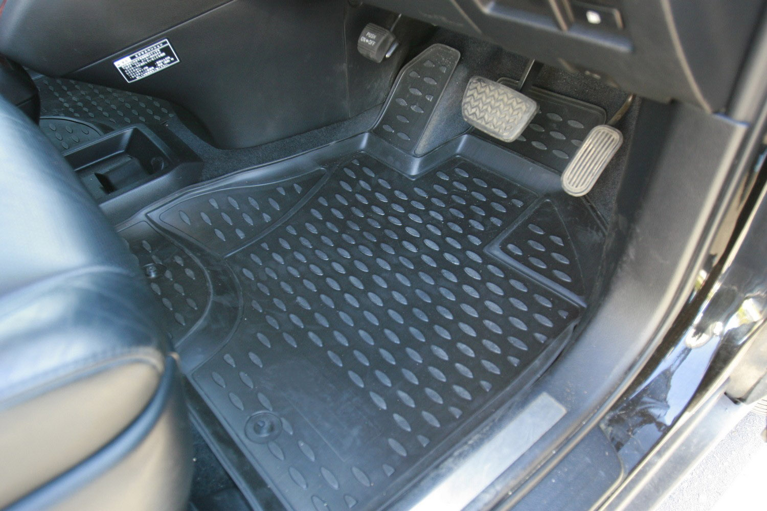 Коврики в салон для TOYOTA Harrier, 2003-2008 правый руль,4 шт. (полиуретан) / Тойота Харриер