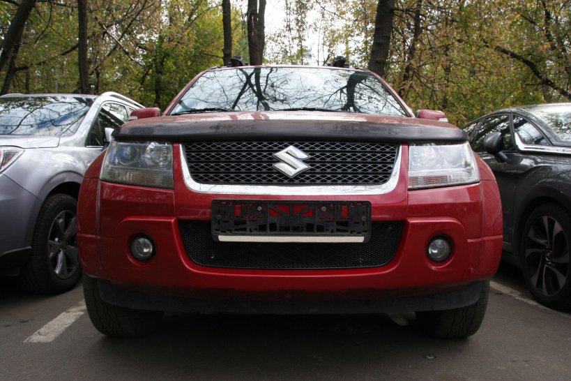 Сетка на бампер внешняя для SUZUKI Grand Vitara 2010-2012, черн., 15 мм / Сузуки Гранд витара