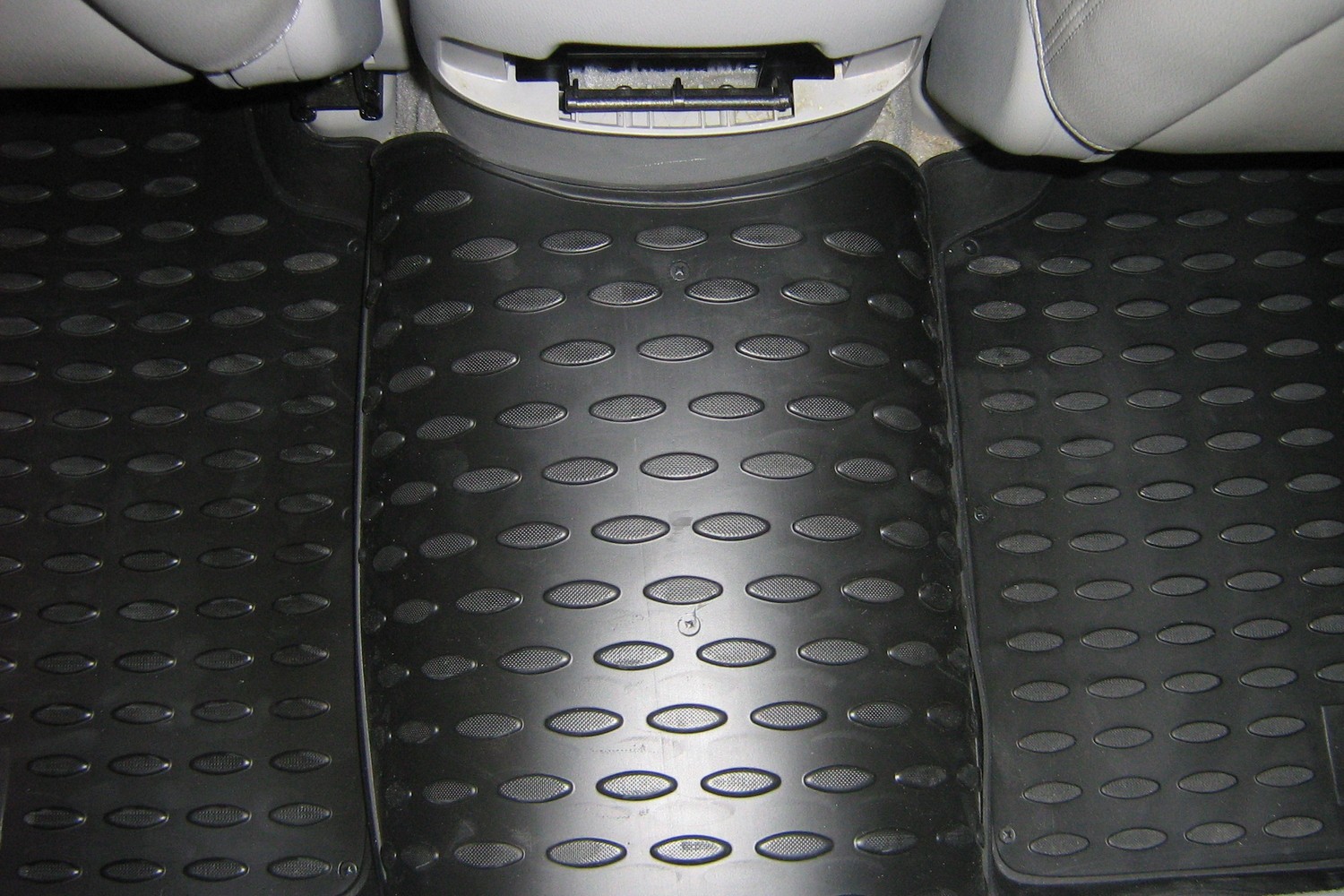 Коврик в салон для HYUNDAI Sonata (V (NF)), 2004-2010, 4 шт. (полиуретан) / Хендай Соната