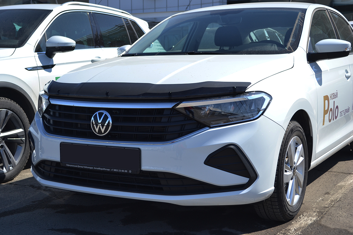 Дефлектор капота VOLKSWAGEN Polo 2020-, темный / Фольксваген Поло